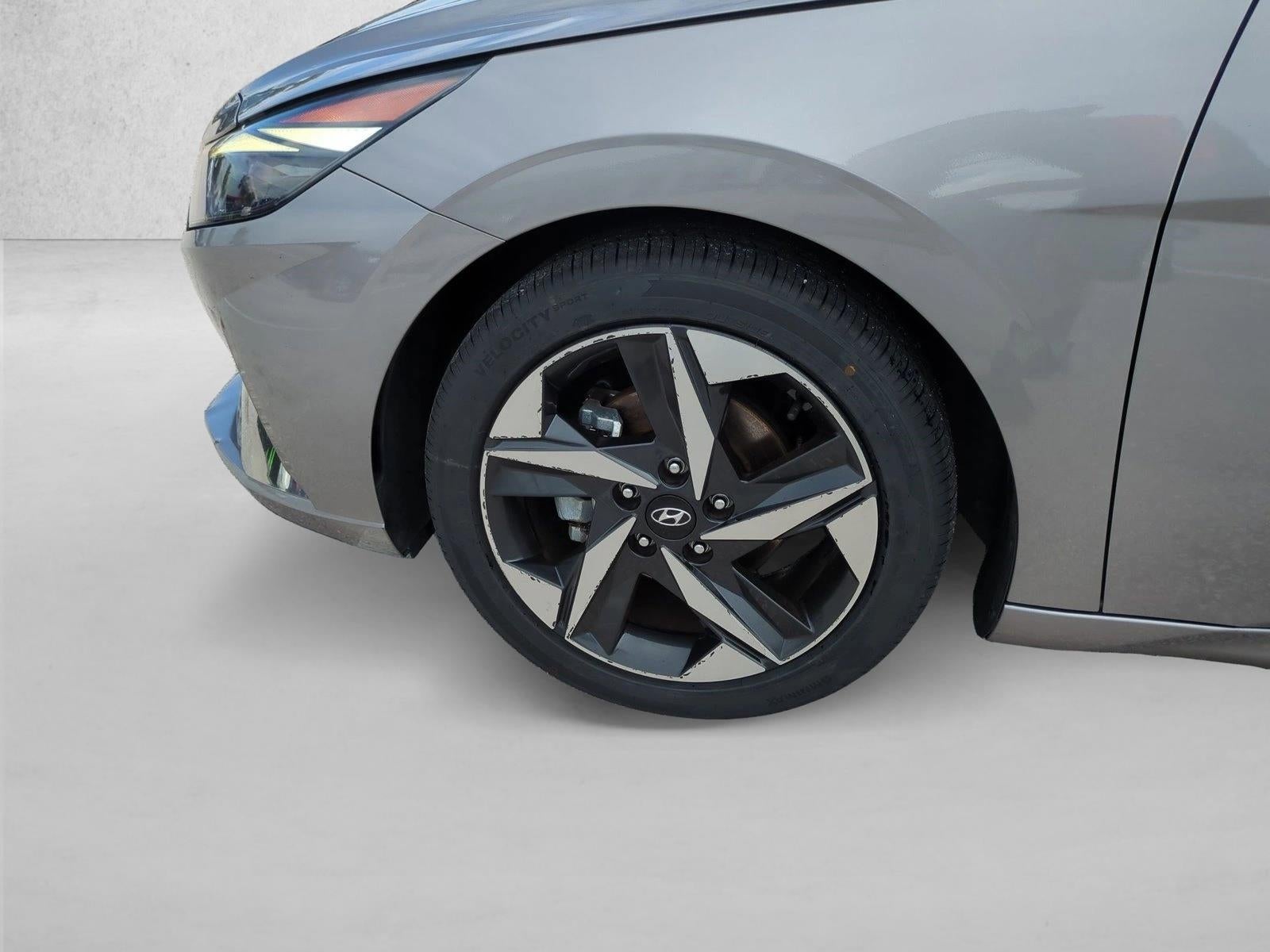 2021 Hyundai ELANTRA Limited IVT