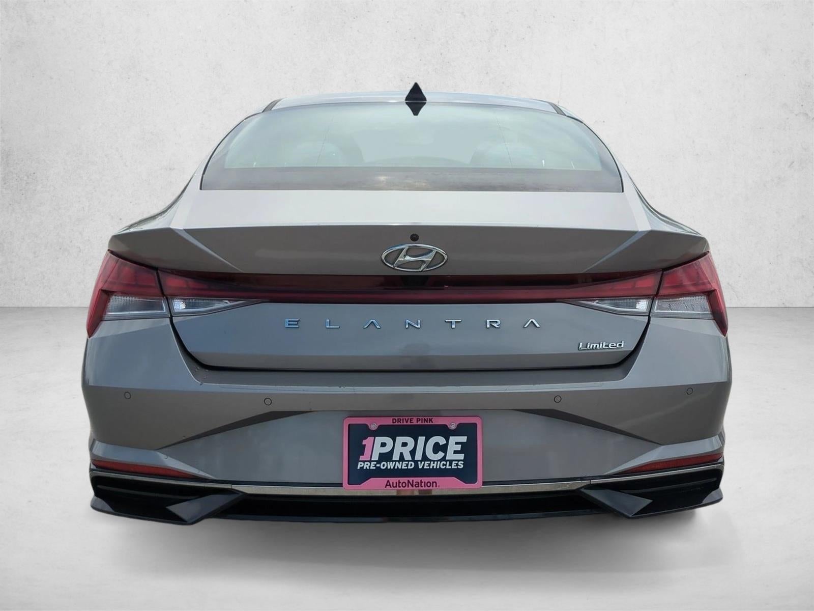 2021 Hyundai ELANTRA Limited IVT