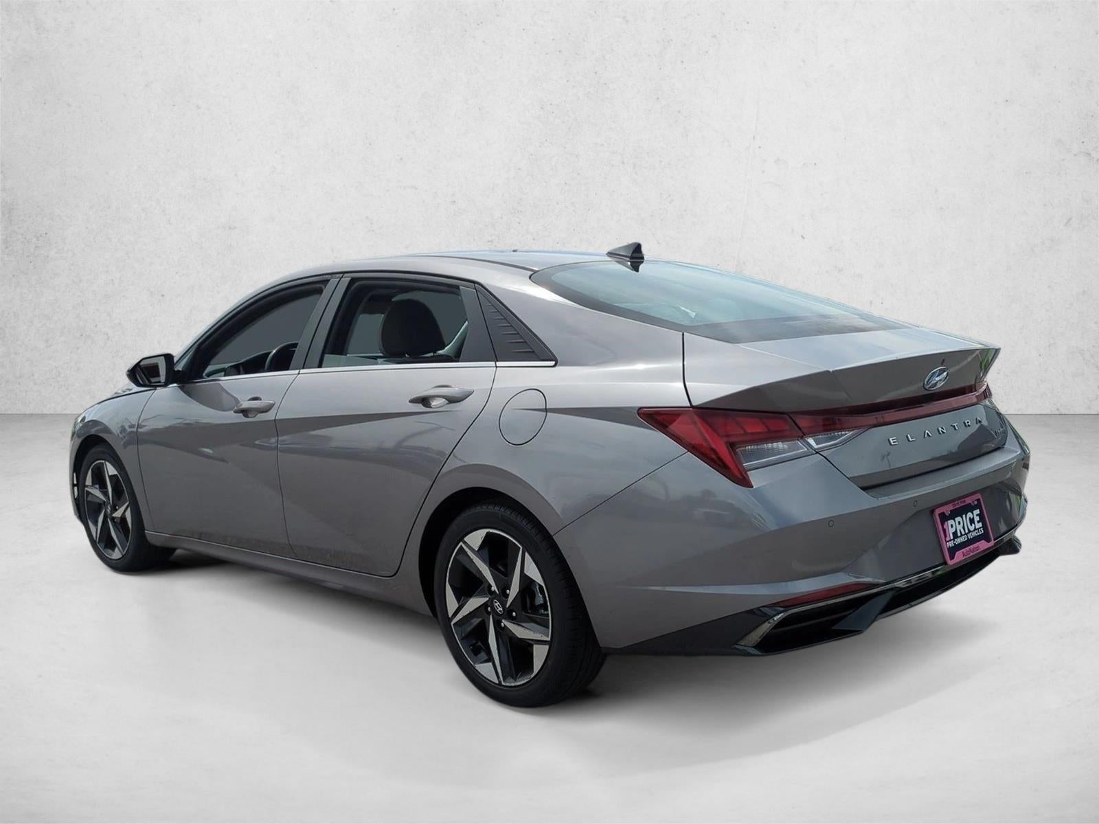 2021 Hyundai ELANTRA Limited IVT