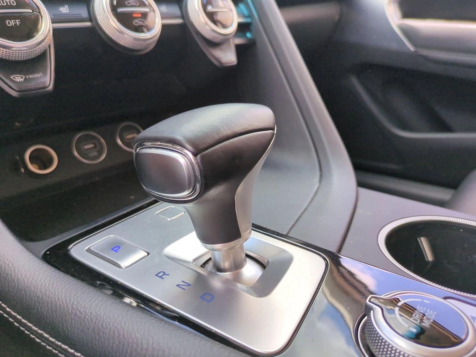 2022 Genesis G70 2.0T RWD