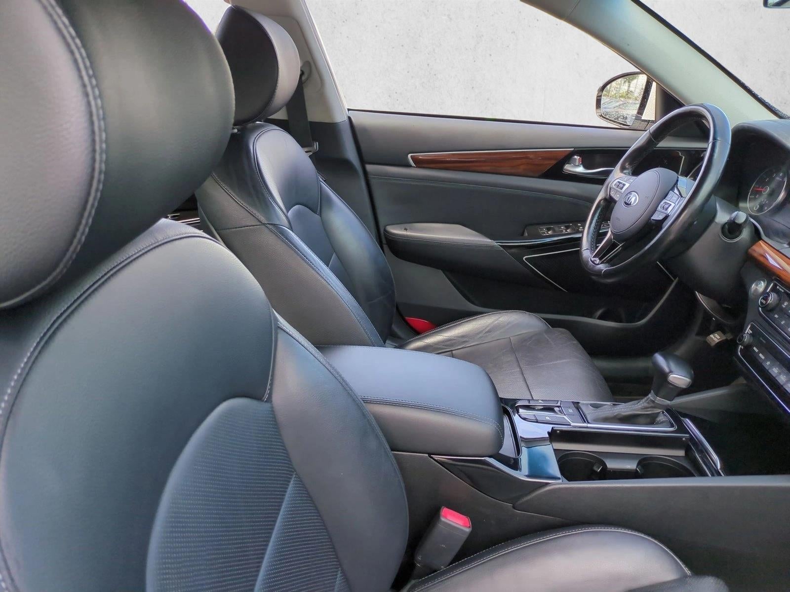 2019 Kia Cadenza Premium Sedan
