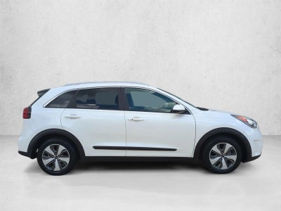 2017 Kia Niro LX FWD