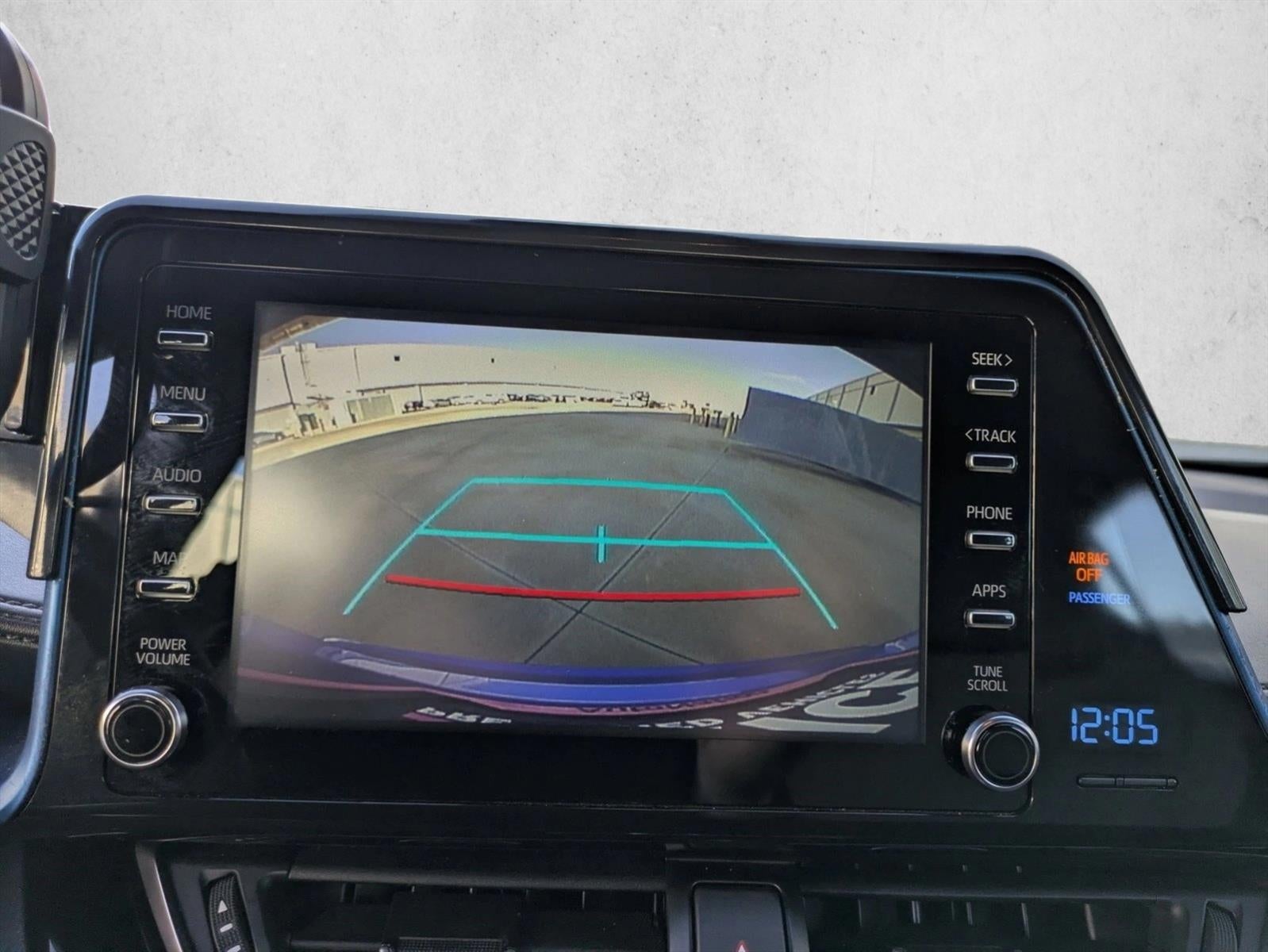 2019 Toyota C-HR XLE FWD (Natl)