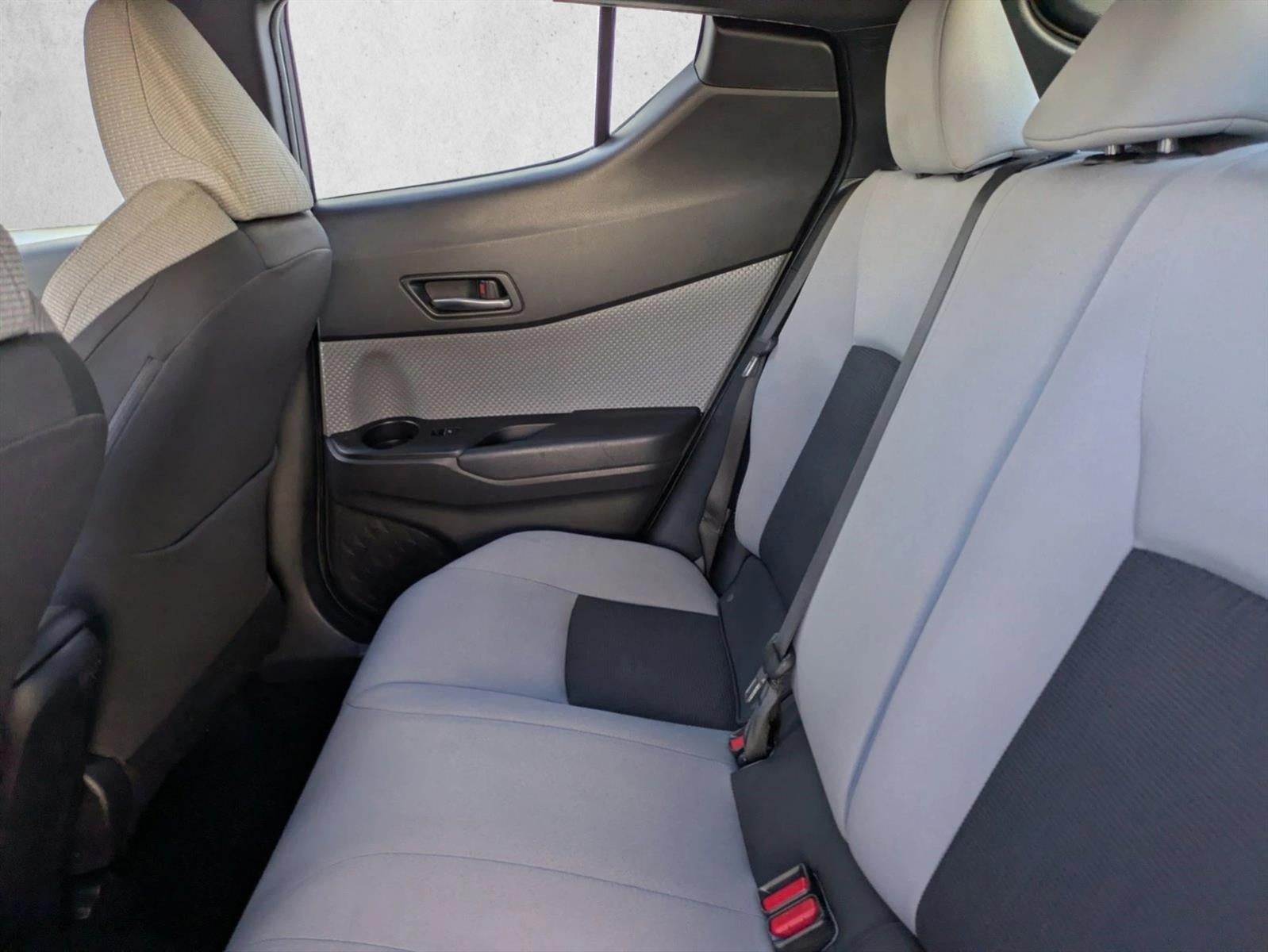 2019 Toyota C-HR XLE FWD (Natl)