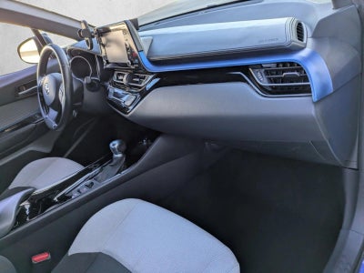 2019 Toyota C-HR XLE FWD (Natl)