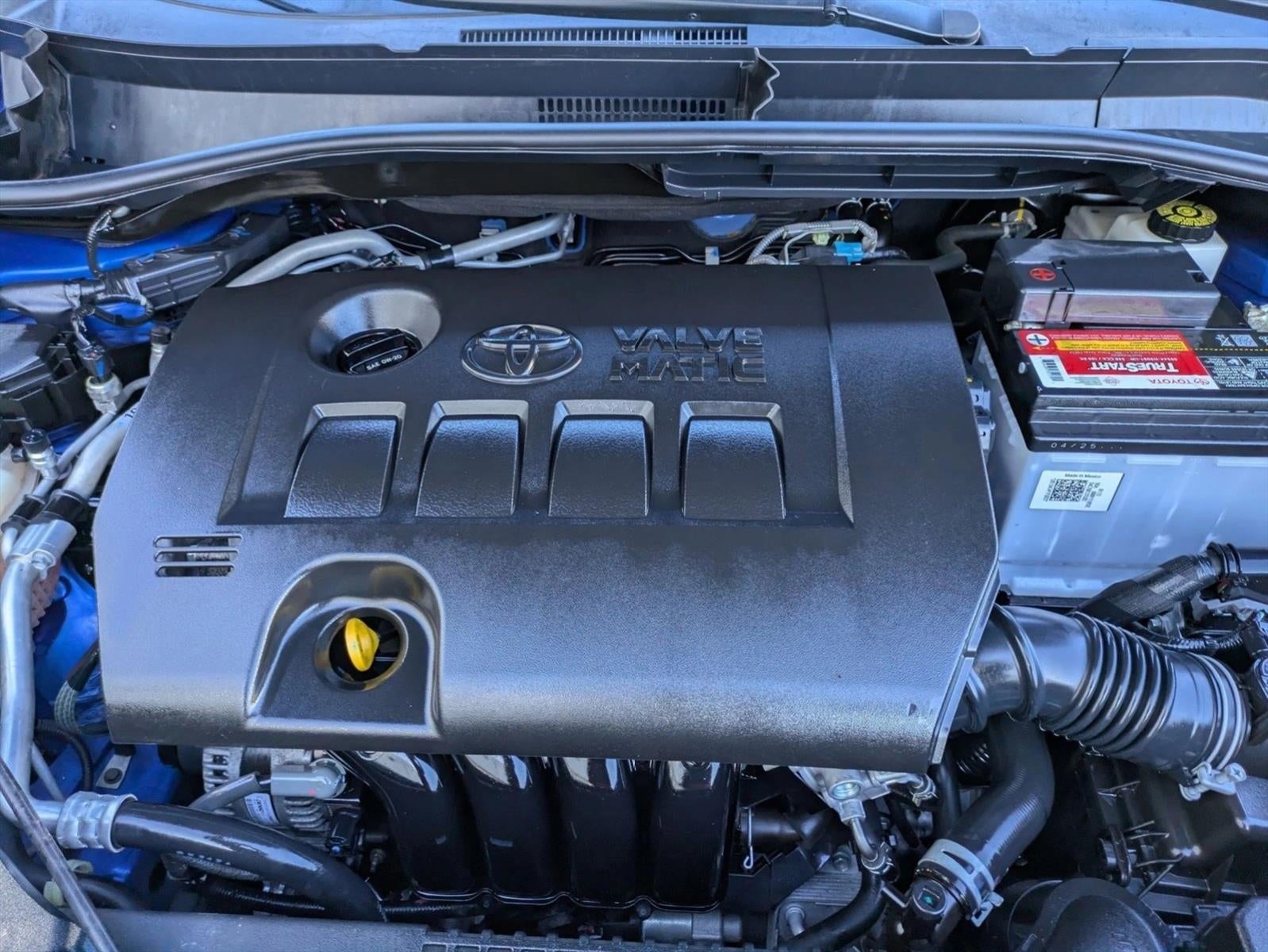 2019 Toyota C-HR XLE FWD (Natl)