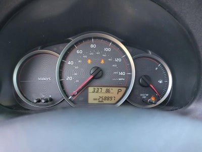 2014 Toyota Yaris 5dr Liftback Auto L