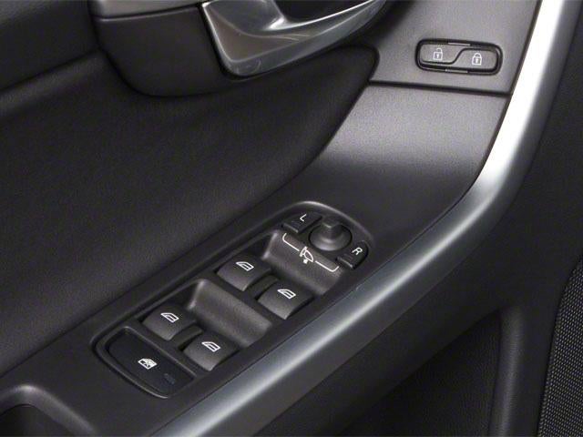 2012 Volvo XC60 FWD 4dr 3.2L