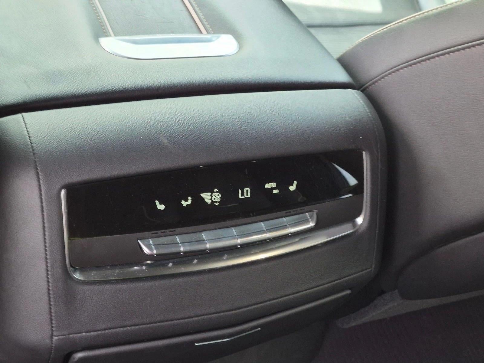 2021 Cadillac Escalade 4WD Sport