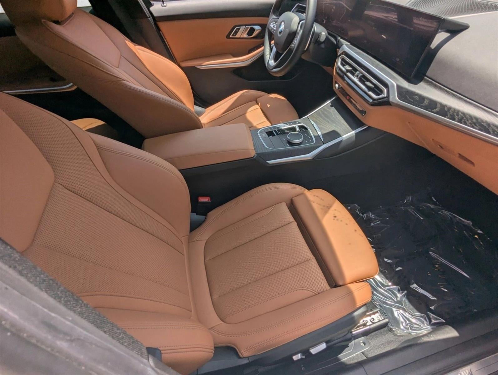 2023 BMW 330i Sedan