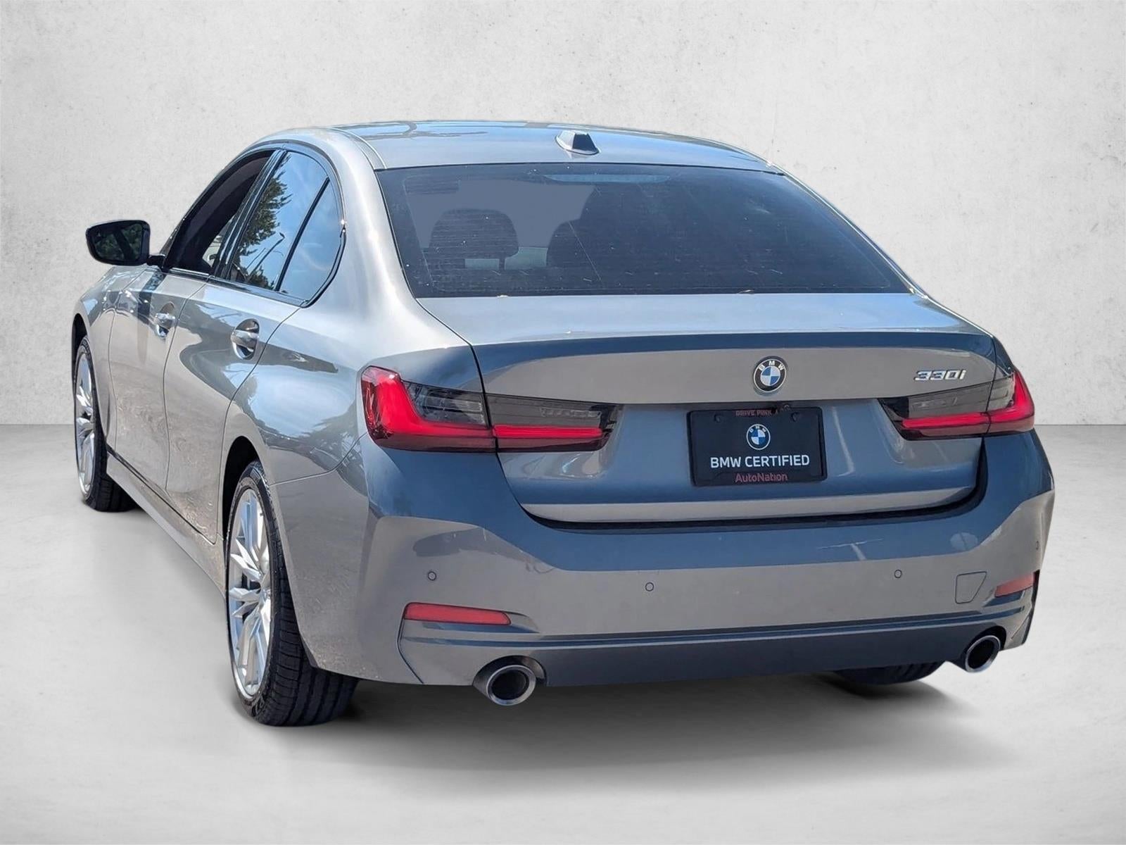 2023 BMW 330i Sedan