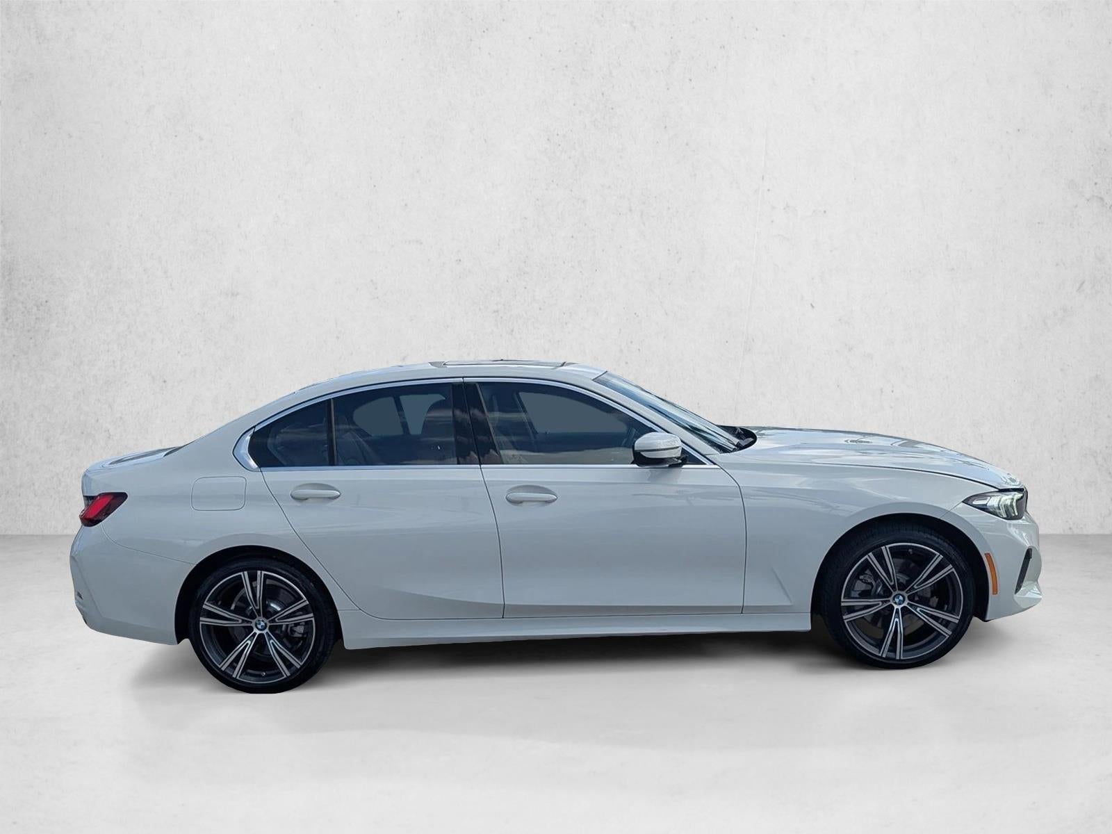 2024 BMW 330i Sedan