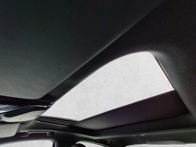 2023 BMW 330i Sedan