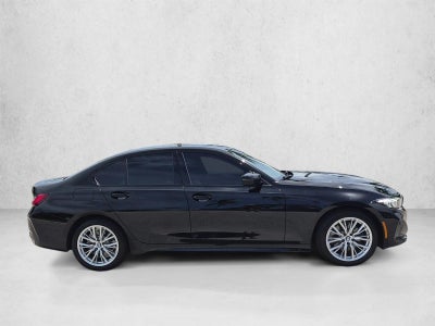 2023 BMW 330i Sedan