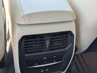 2023 BMW 330i xDrive Sedan