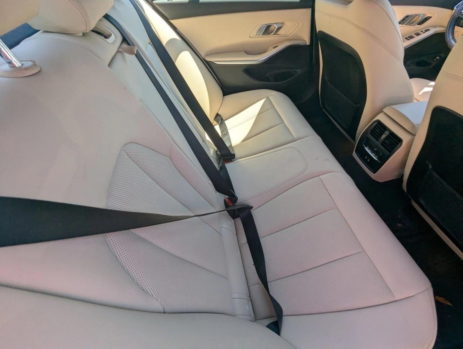 2023 BMW 330i xDrive Sedan