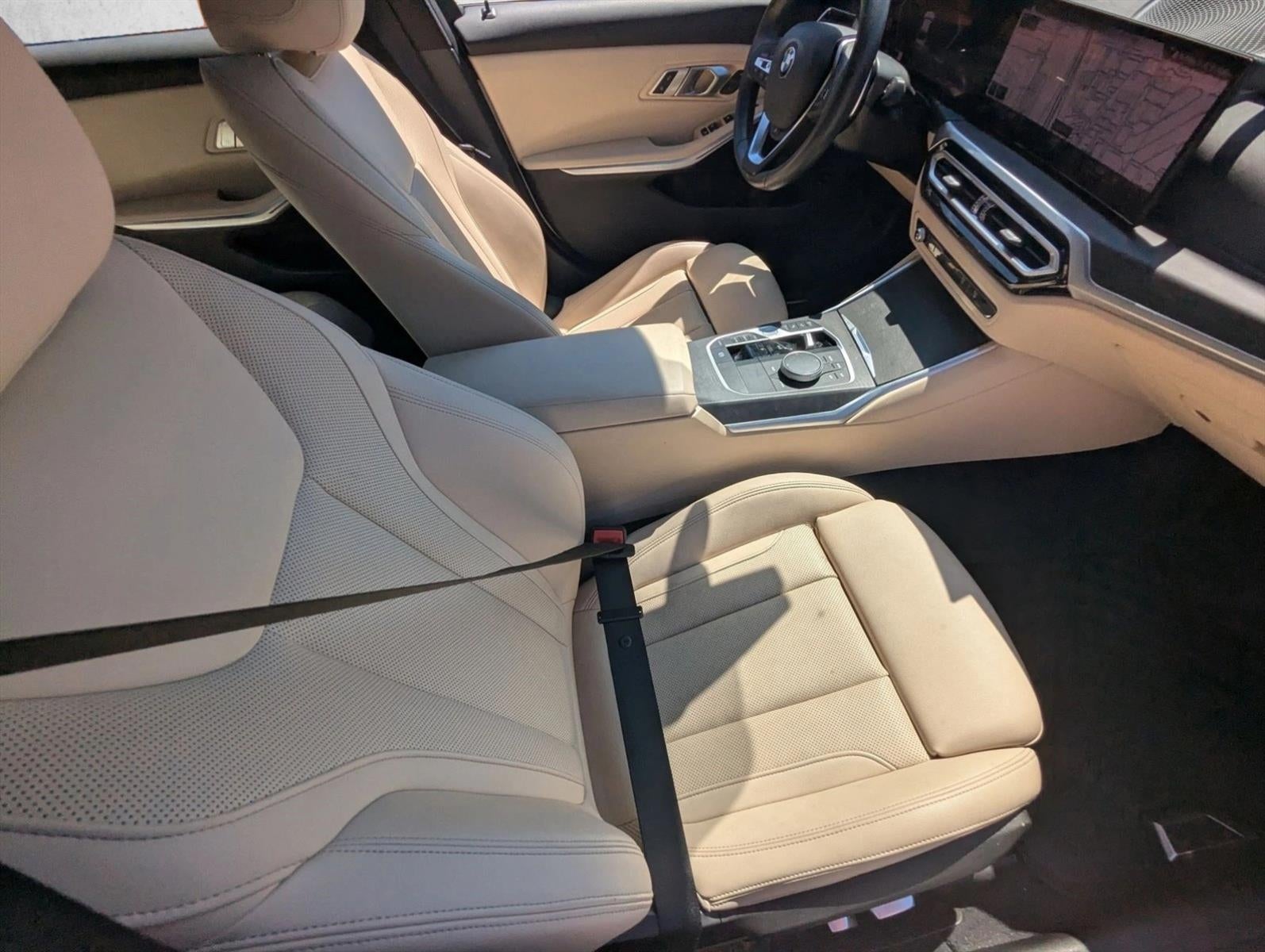 2023 BMW 330i xDrive Sedan