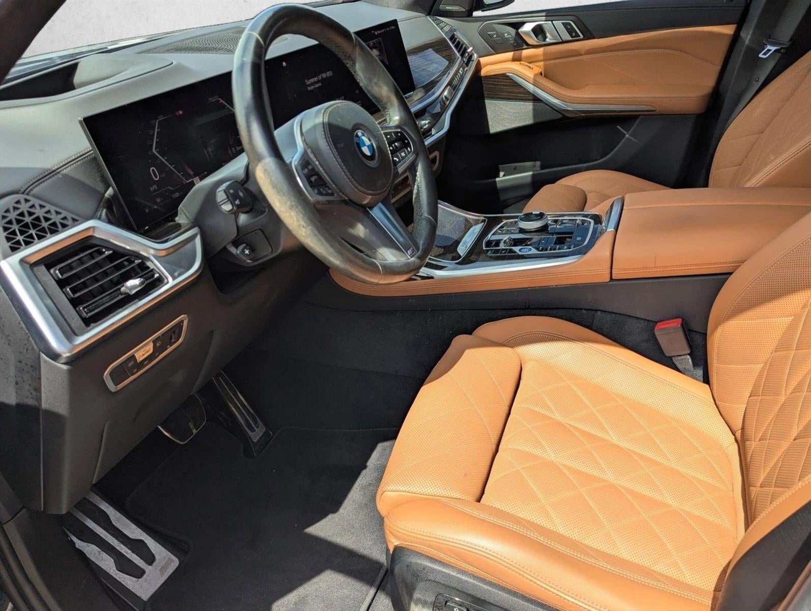 2023 BMW X7 xDrive40i Sports Activity Vehicle