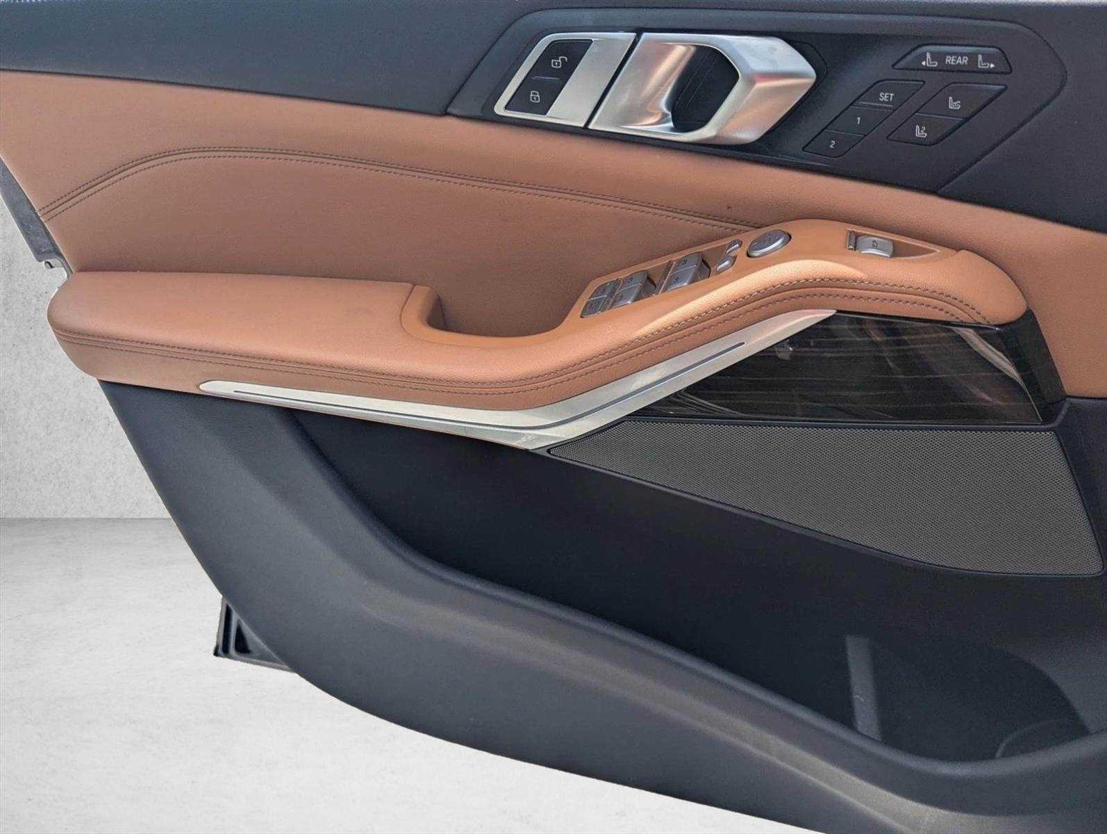 2023 BMW X7 xDrive40i Sports Activity Vehicle