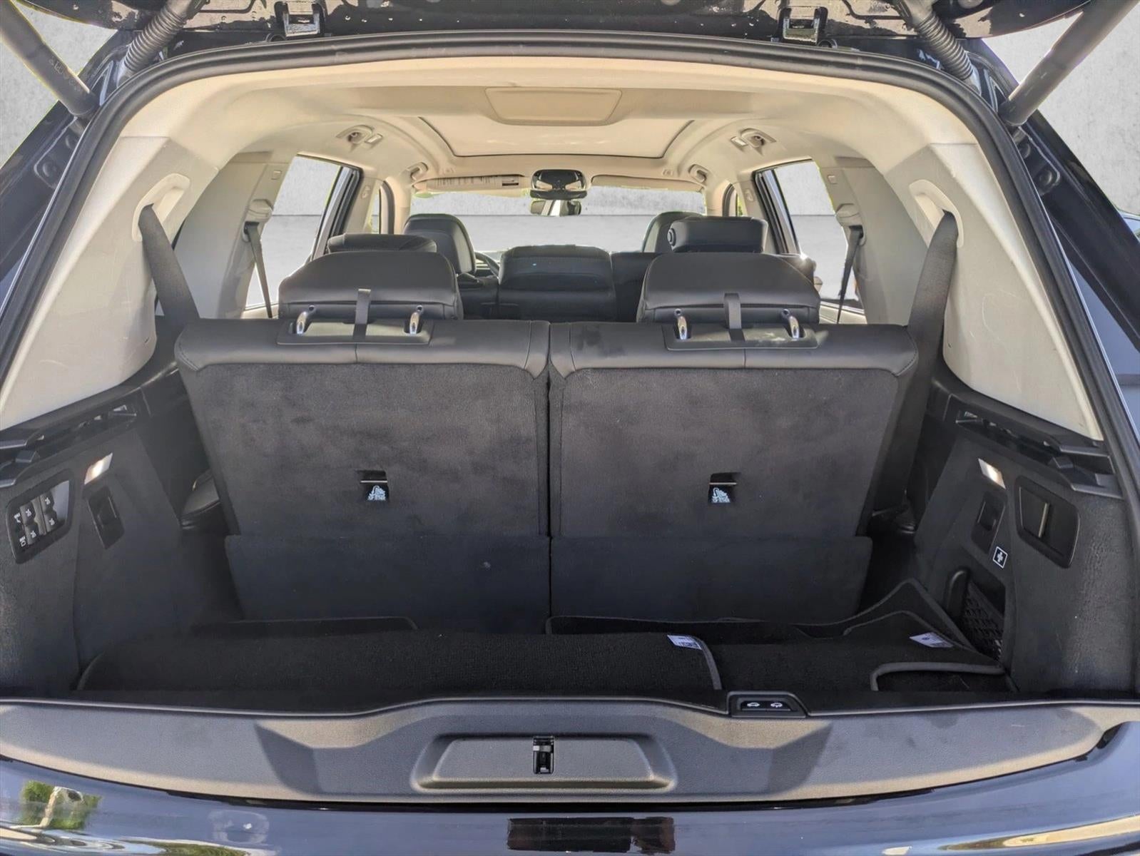 2023 BMW X7 xDrive40i Sports Activity Vehicle