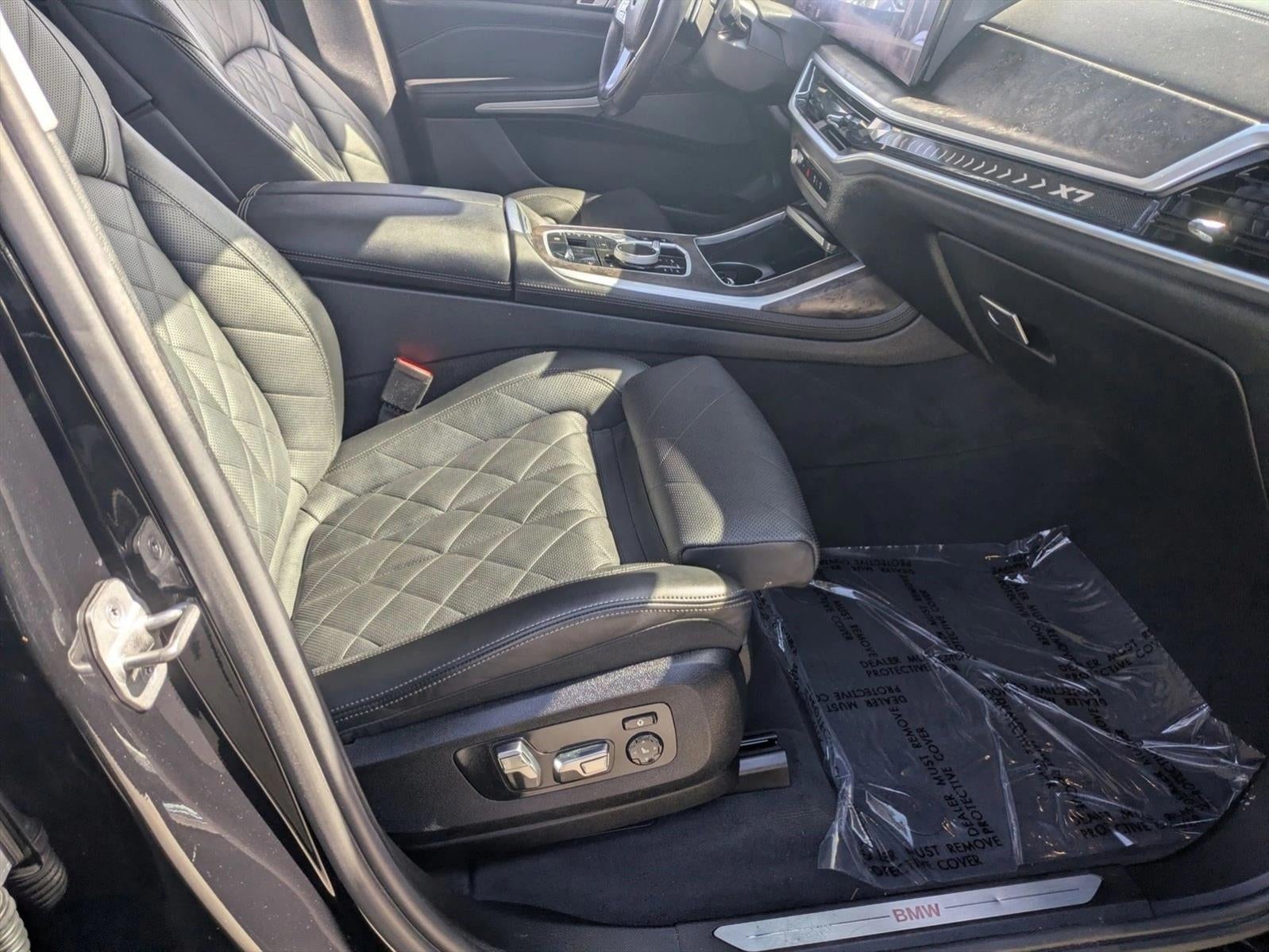 2023 BMW X7 xDrive40i Sports Activity Vehicle