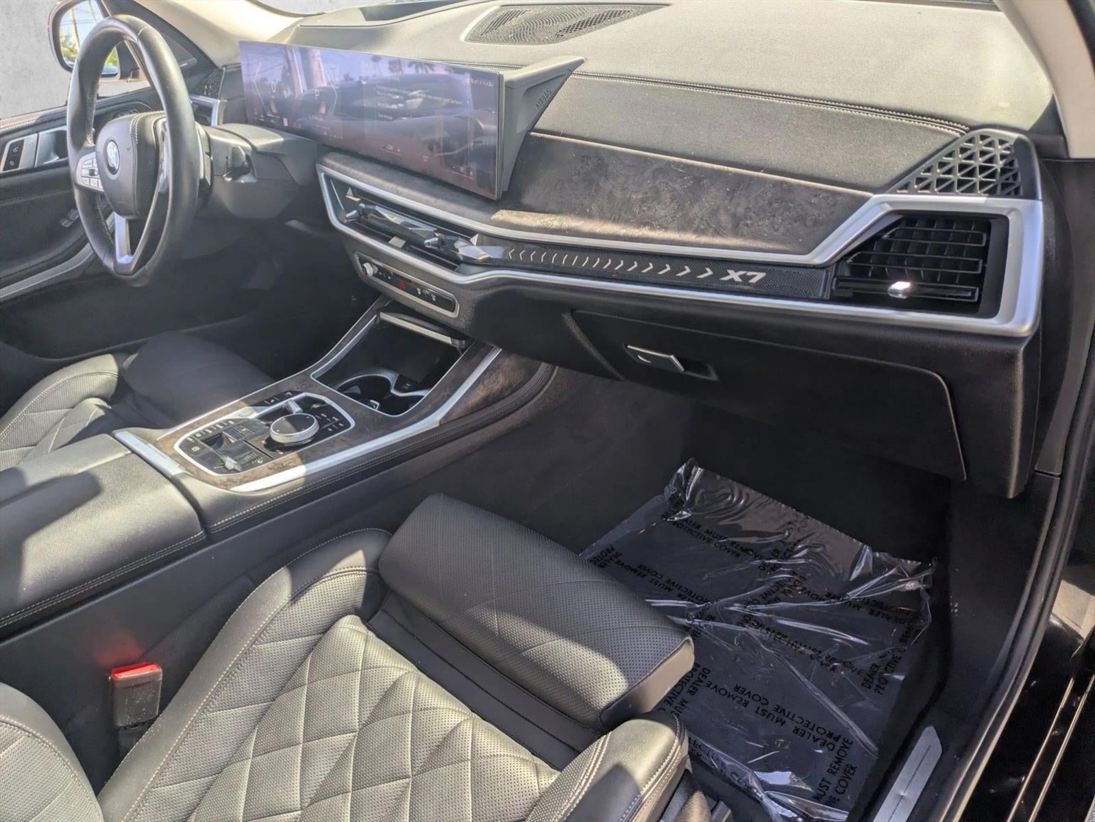 2023 BMW X7 xDrive40i Sports Activity Vehicle