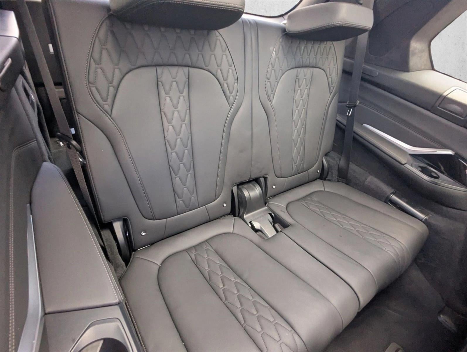 2024 BMW X7 M60i Sports Activity Vehicle