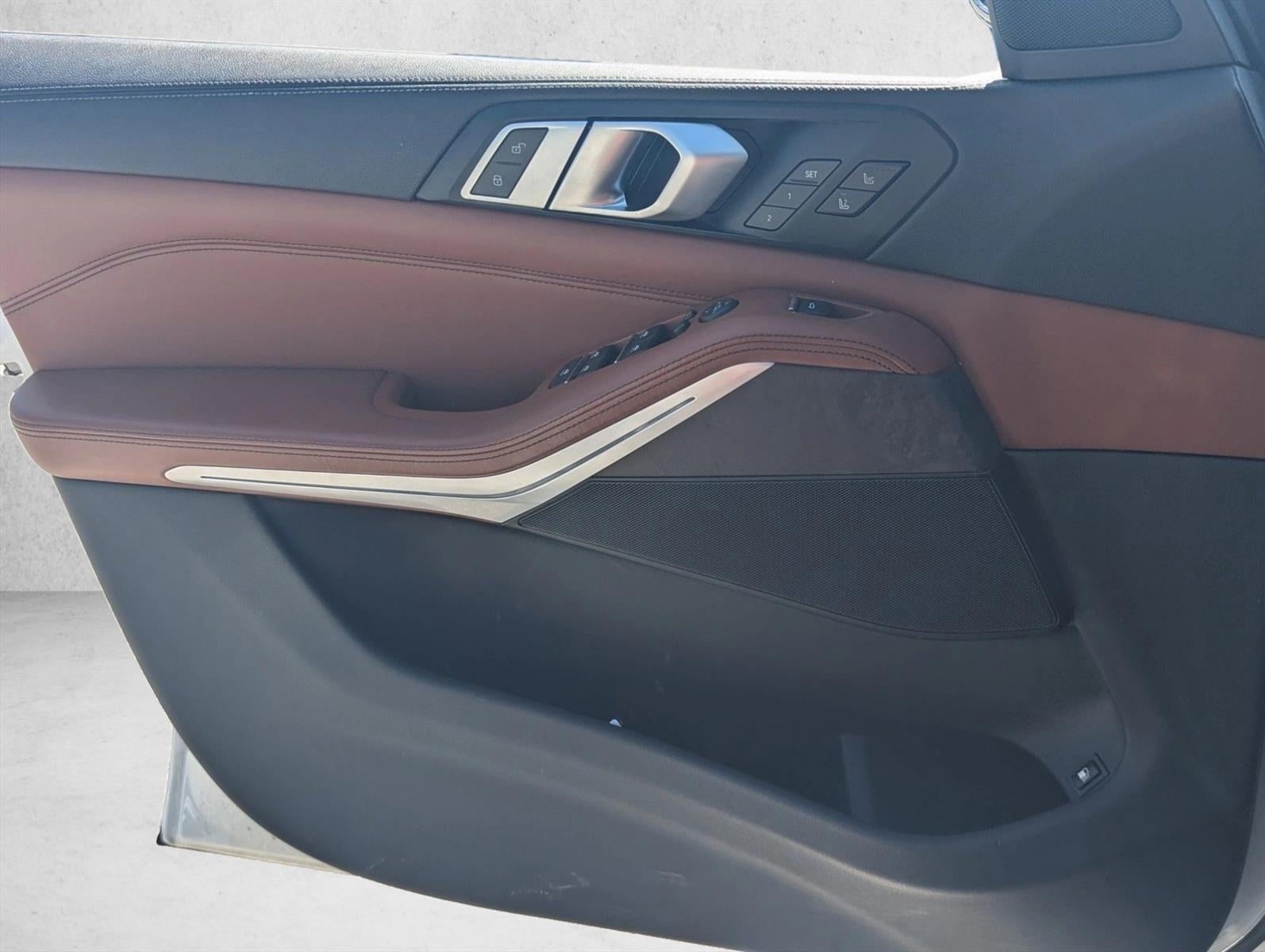 2022 BMW X5 xDrive45e Plug-In Hybrid