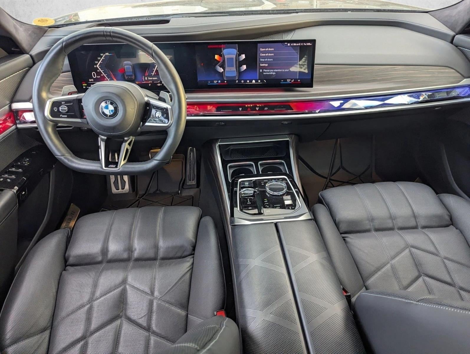 2023 BMW 740i Sedan