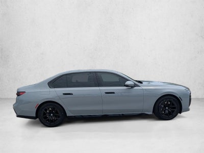 2023 BMW 740i Sedan