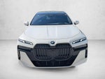 2025 BMW 740i Sedan