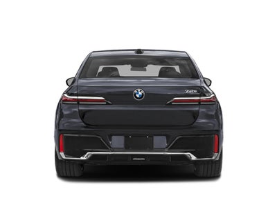 2025 BMW 740i Sedan