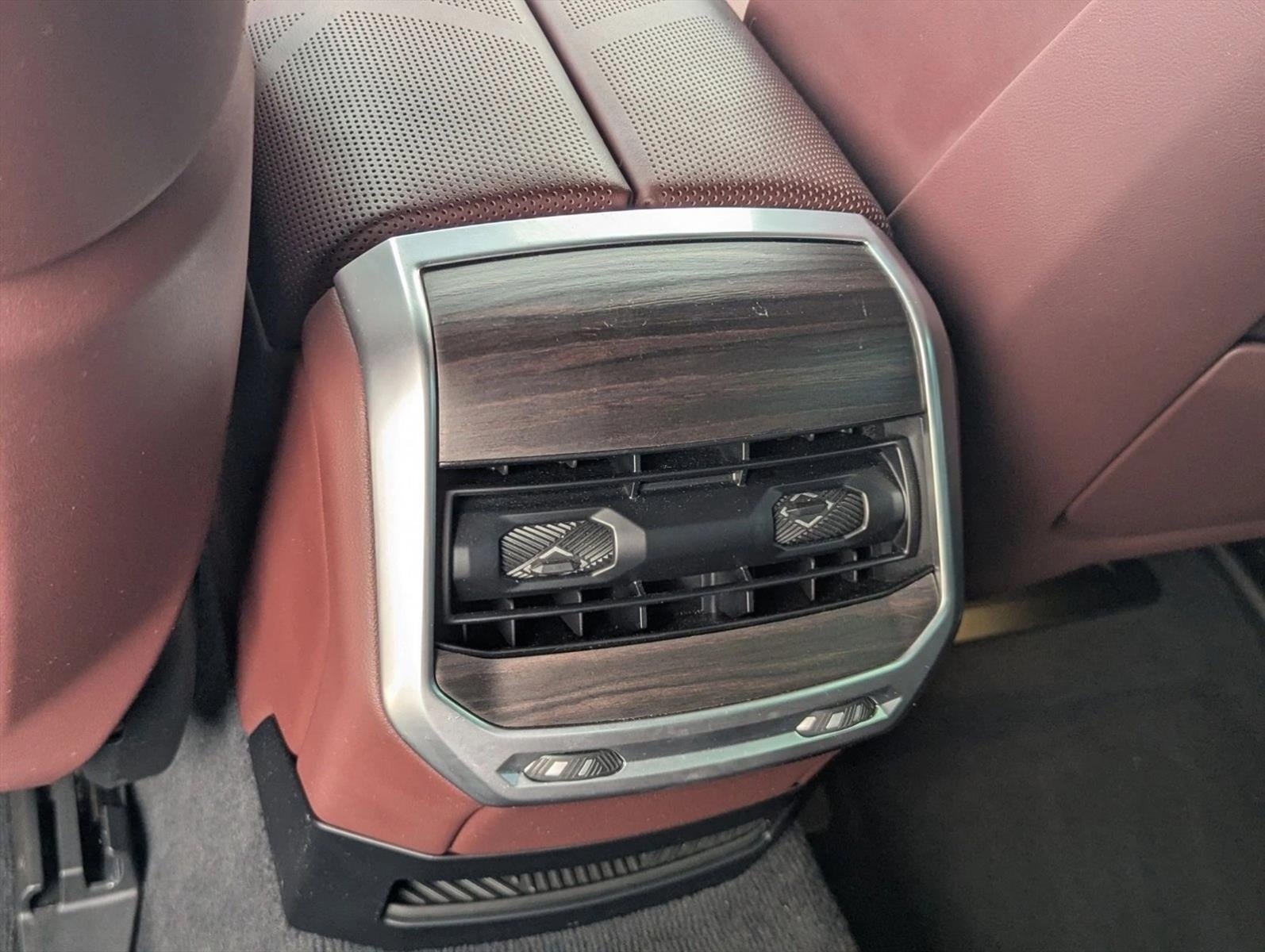 2023 BMW 760i xDrive Sedan