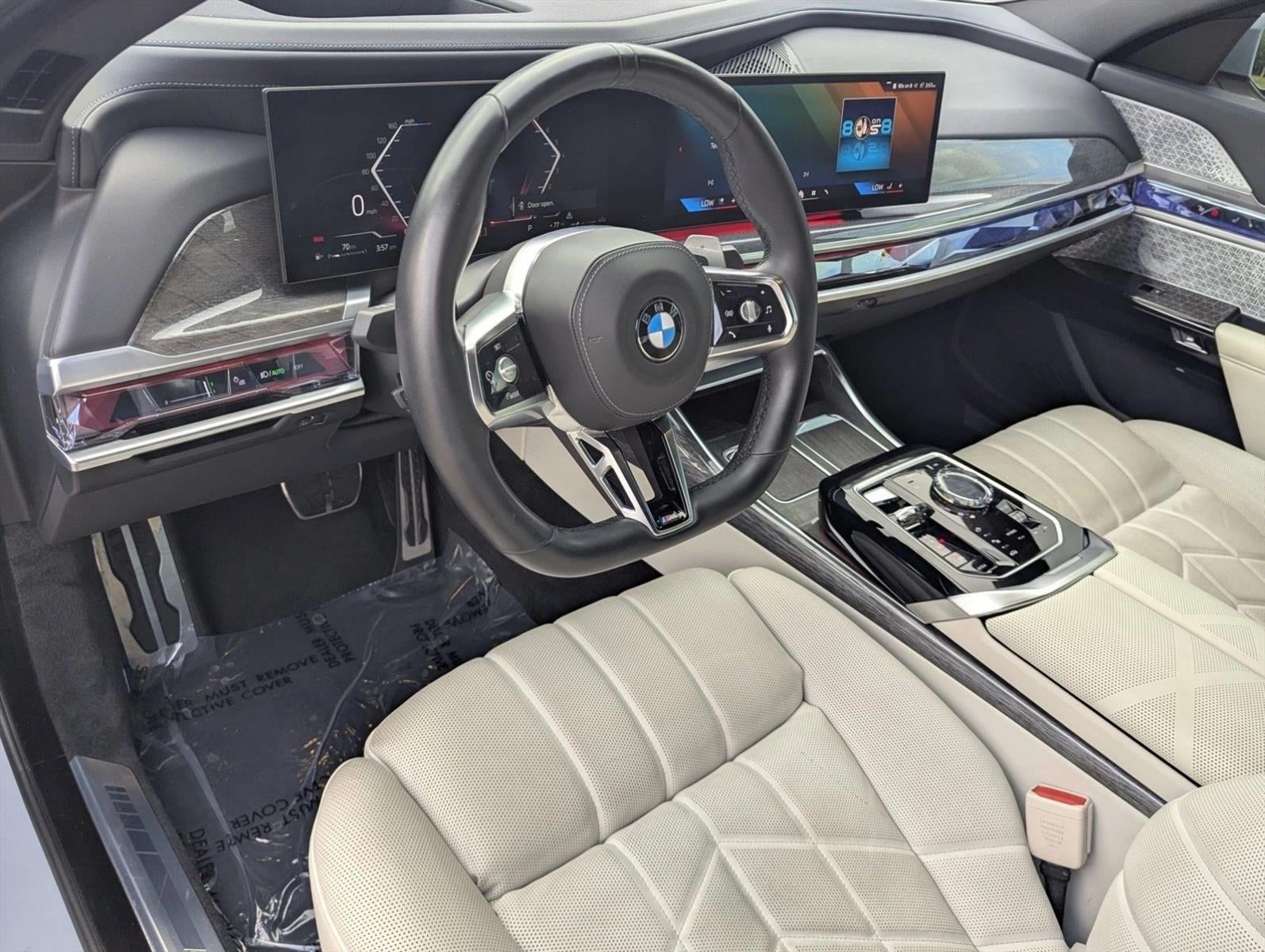 2024 BMW 760i xDrive Sedan
