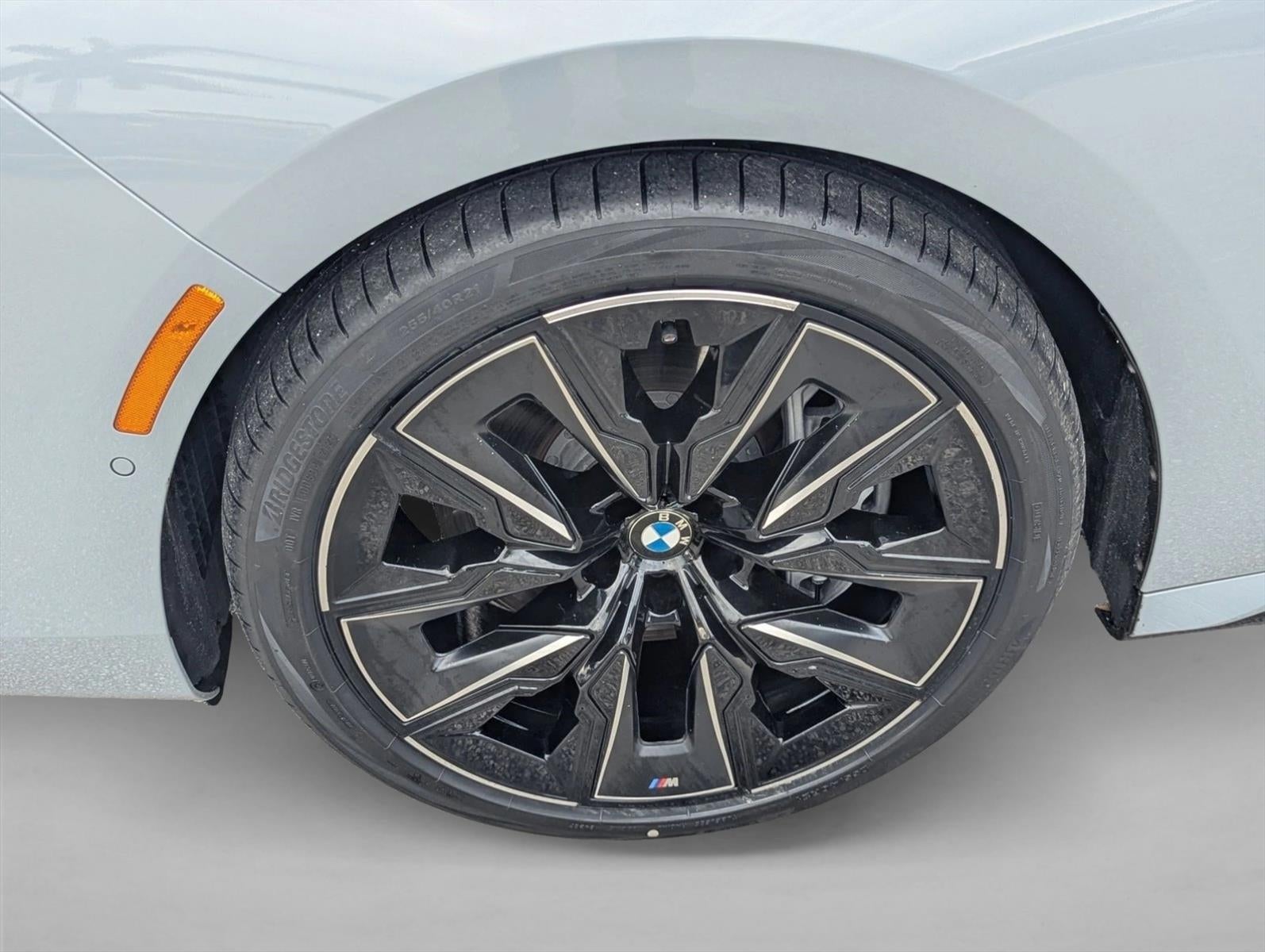 2024 BMW 760i xDrive Sedan