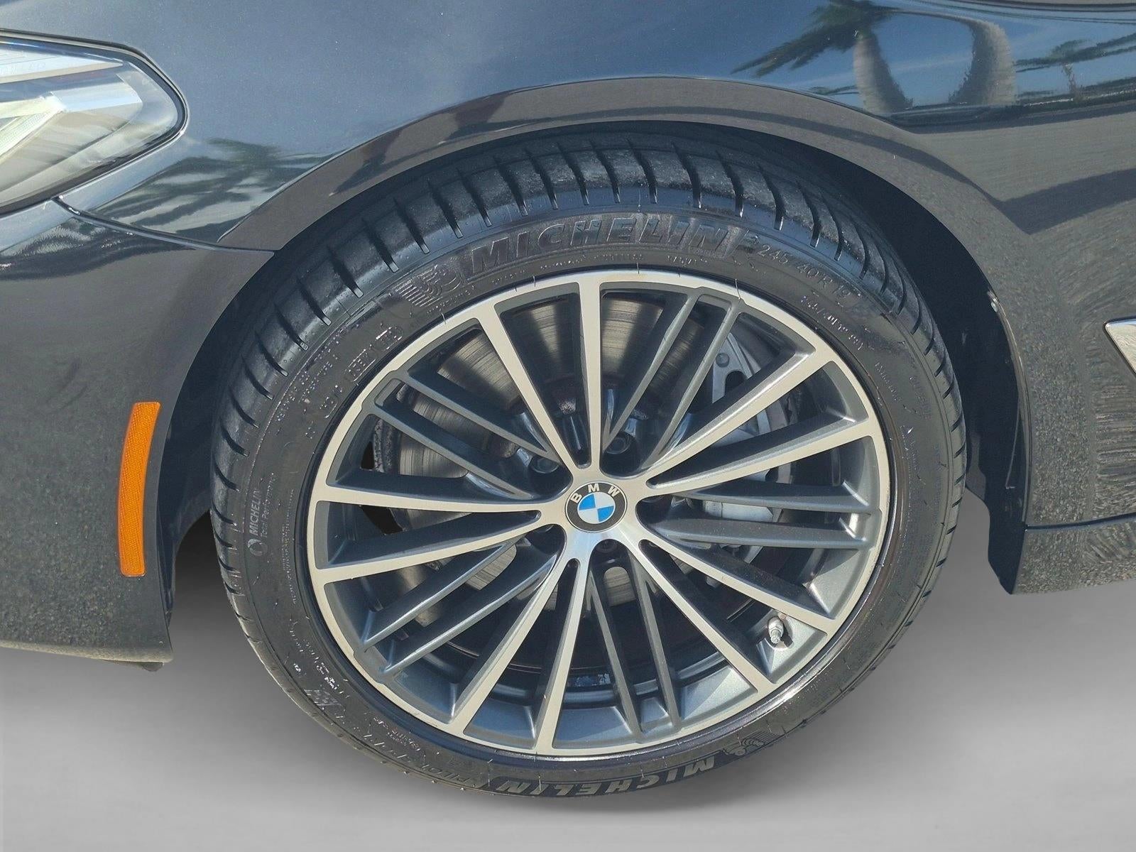 2023 BMW 540i Sedan