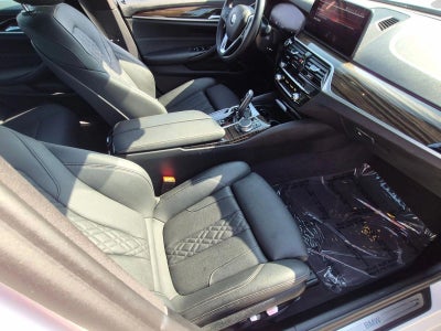 2023 BMW 540i Sedan