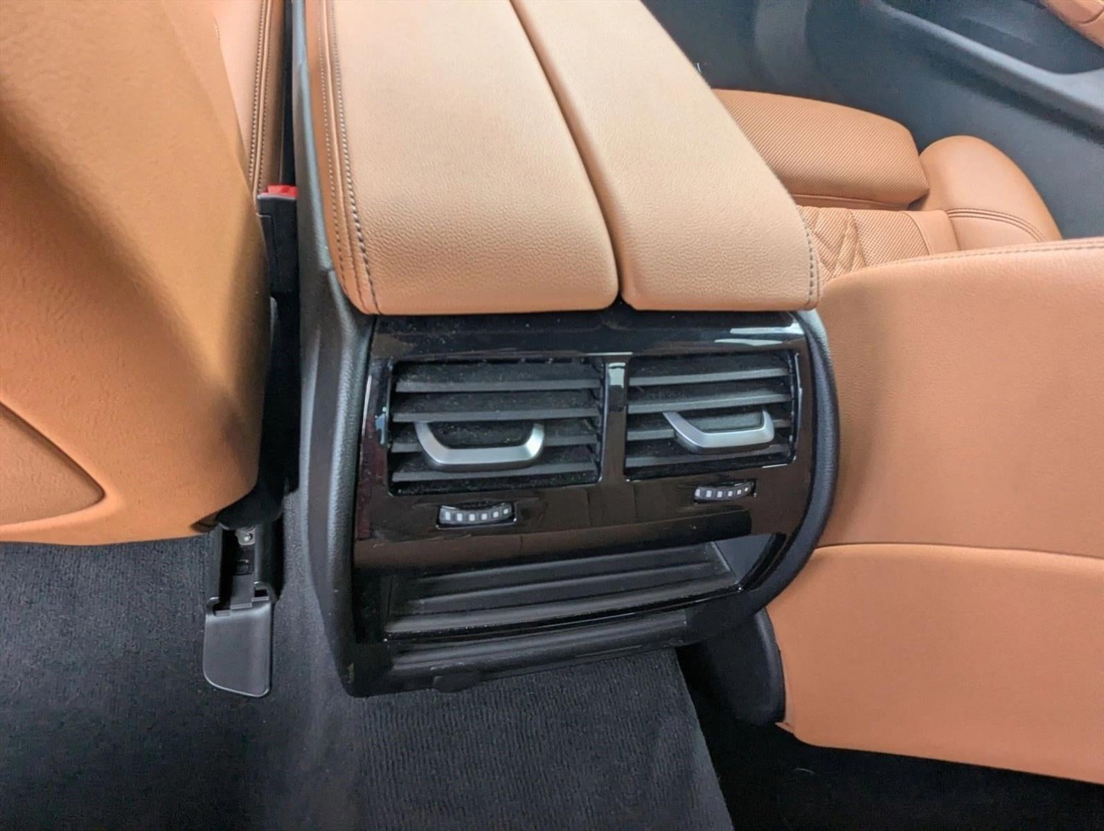 2023 BMW 540i Sedan