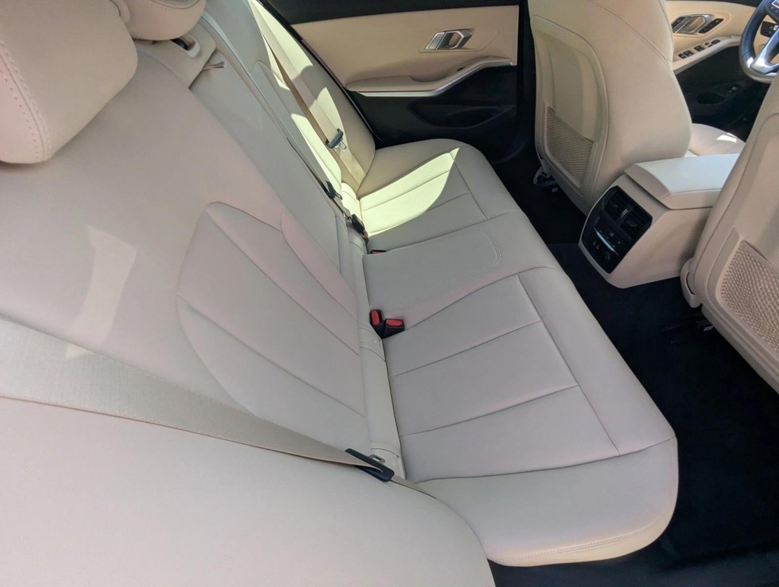 2019 BMW 330i Sedan