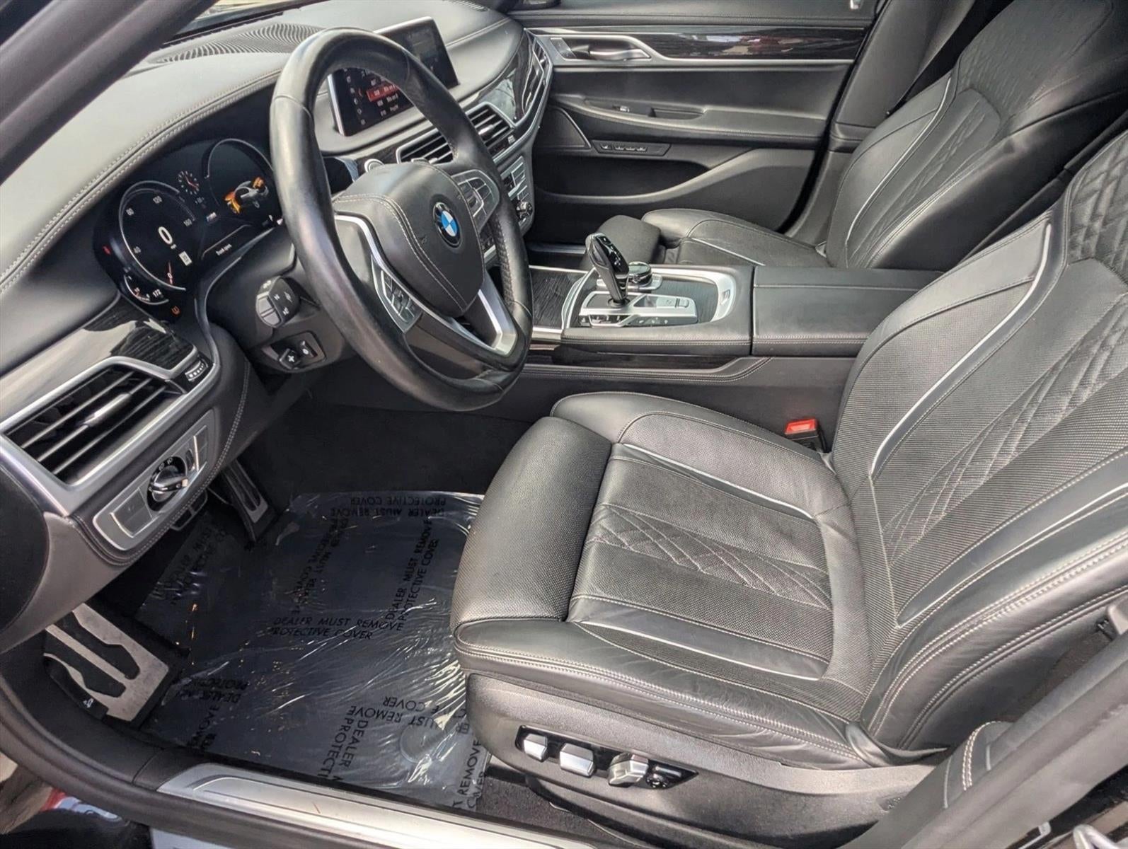 2019 BMW 750i Sedan