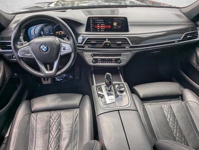 2019 BMW 750i Sedan