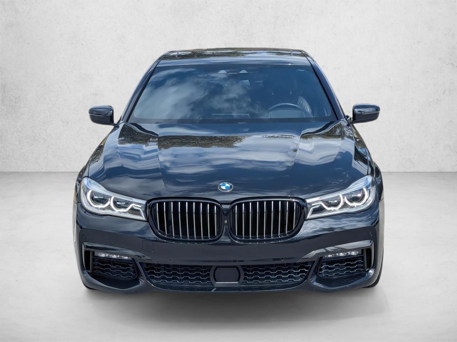 2019 BMW 750i Sedan