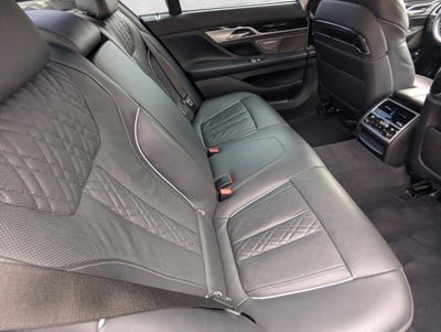 2019 BMW 750i Sedan
