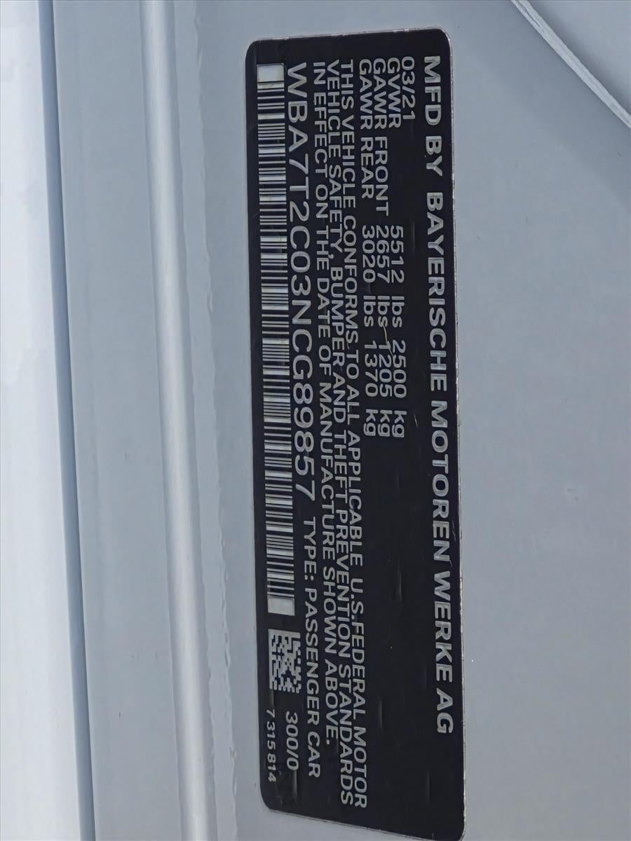 2022 BMW 740i Sedan
