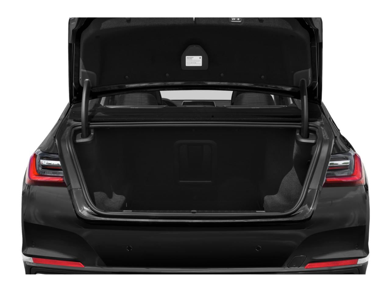 2022 BMW 740i xDrive Sedan