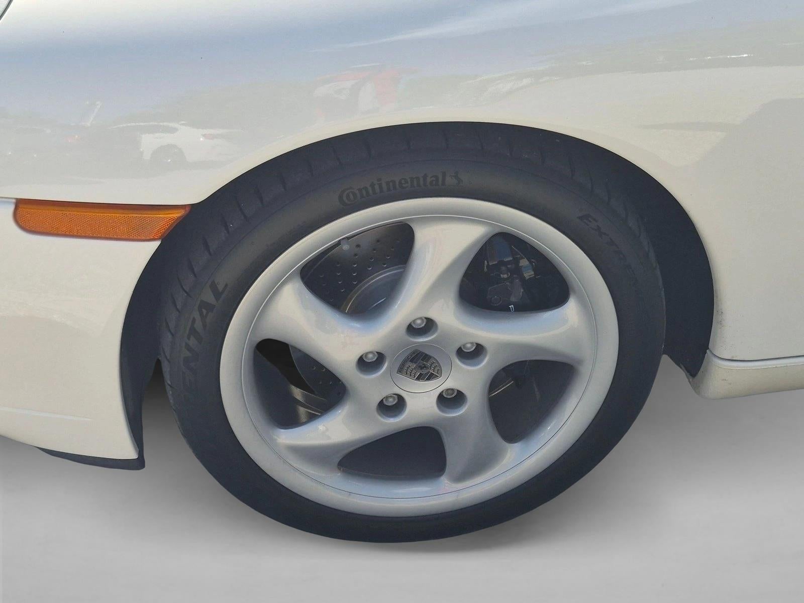2001 Porsche 911 Carrera Base