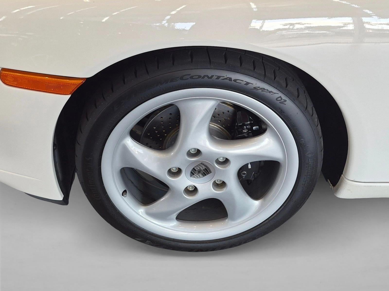 2001 Porsche 911 Carrera Base