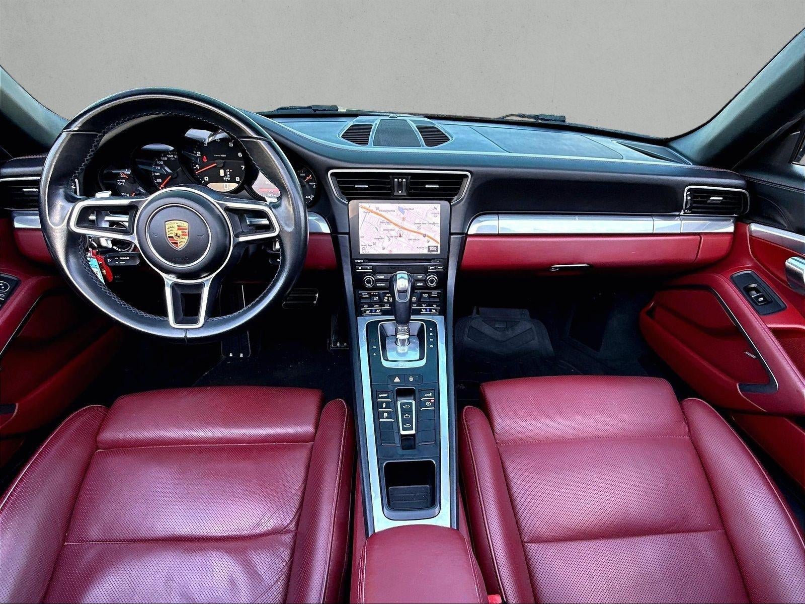 2019 Porsche 911 Carrera Cabriolet