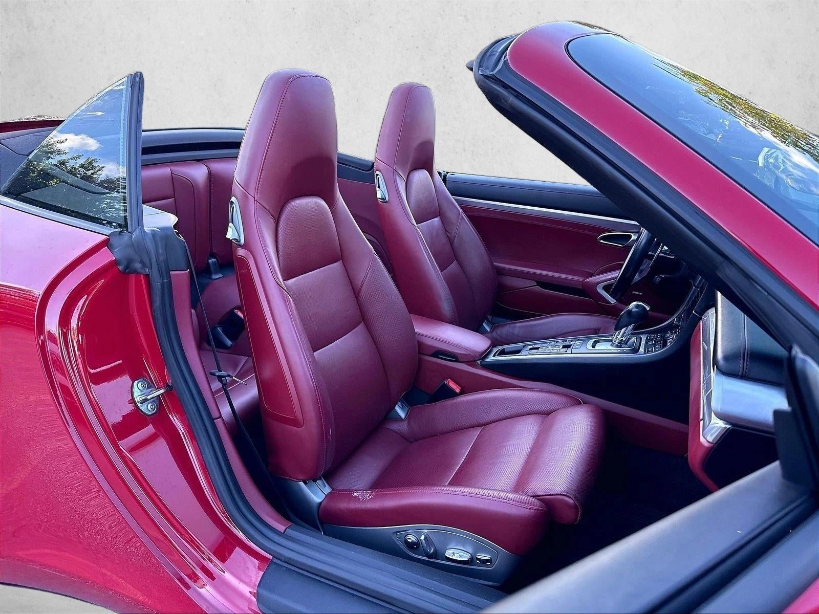 2019 Porsche 911 Carrera Cabriolet