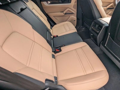 2024 Porsche Cayenne AWD